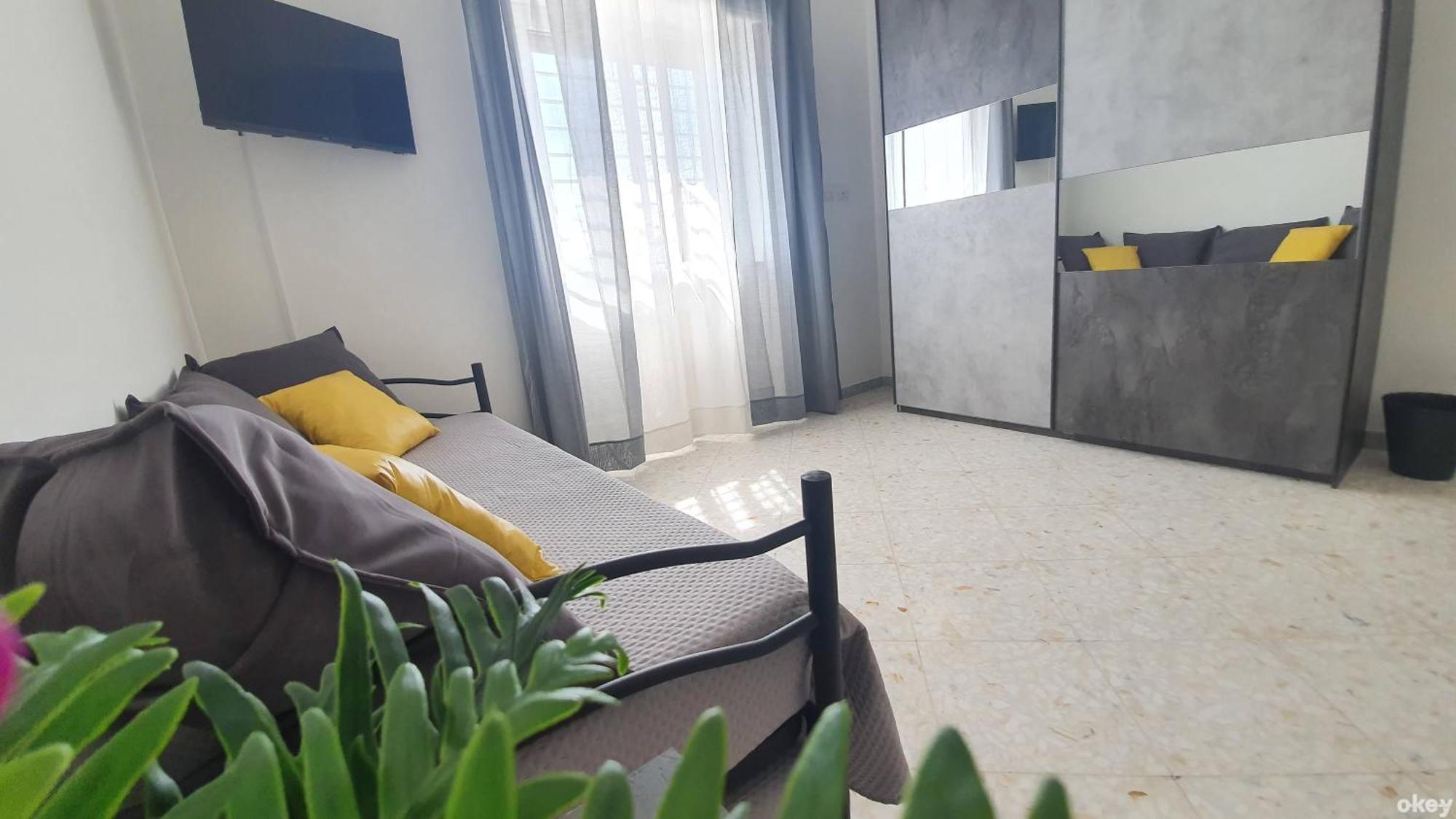 Limited Edition Guesthouse Bari Ngoại thất bức ảnh