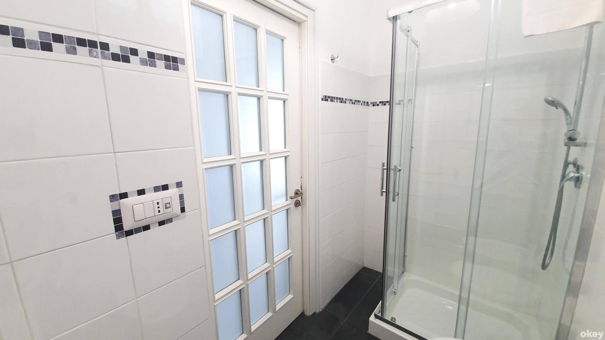 Limited Edition Guesthouse Bari Ngoại thất bức ảnh
